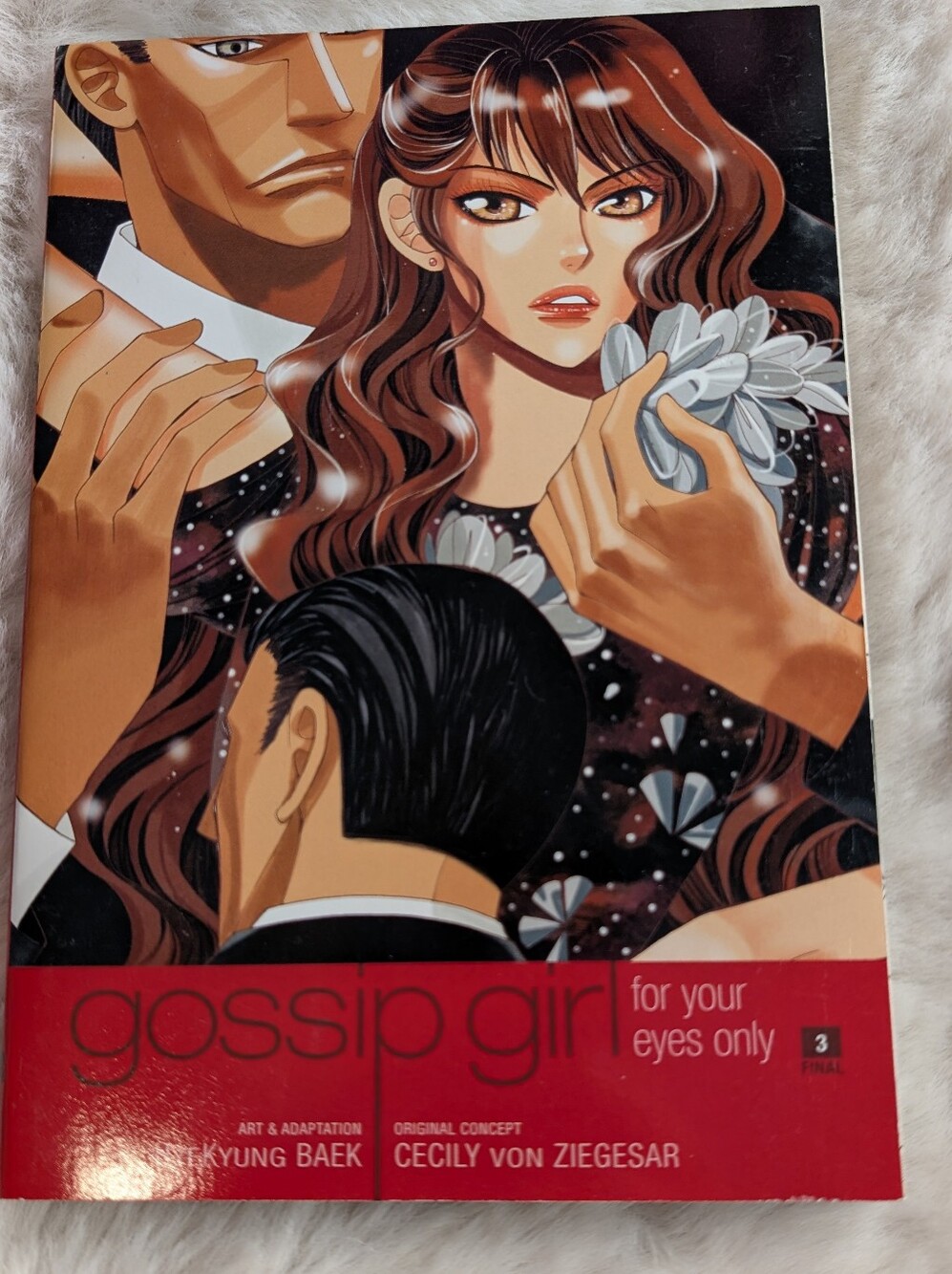 Gossip Girl Book. Comic Style Version. For Your Eyes Only.
